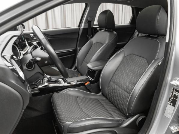 Kia Ceed III с пробегом 2019 года, цена 1 990 000 рублей, 79922 км, хэтчбек, Автокод Объявления