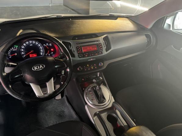 Kia Sportage III Рестайлинг с пробегом 2015 года, цена 1 300 000 рублей, 214000 км, внедорожник, Автокод Объявления