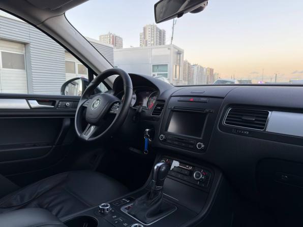 Volkswagen Touareg II с пробегом 2013 года, цена 1 895 000 рублей, 216000 км, внедорожник, Автокод Объявления