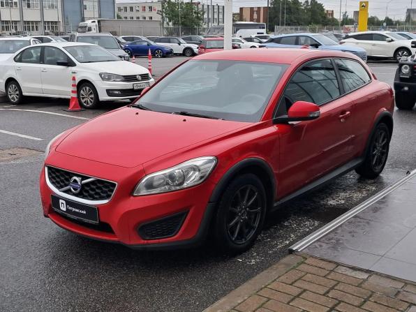 Volvo C30 I Рестайлинг с пробегом 2011 года, цена 679 000 рублей, 247051 км, хэтчбек, Автокод Объявления