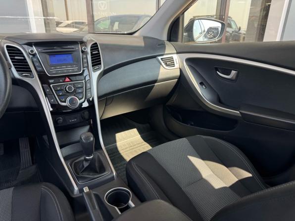 Hyundai i30 II с пробегом 2014 года, цена 968 000 рублей, 120300 км, хэтчбек, Автокод Объявления