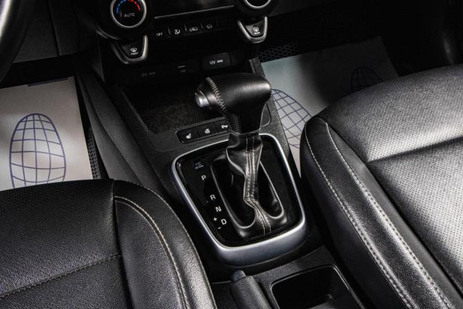 Kia Rio IV Рестайлинг с пробегом 2020 года, цена 1 639 000 рублей, 212231 км, седан, Автокод Объявления