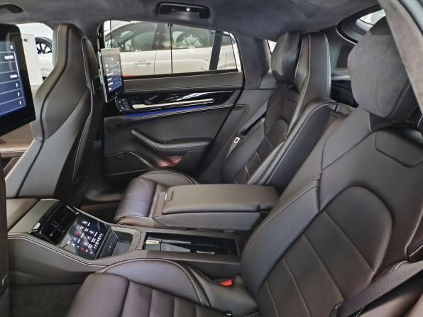 Porsche Panamera III с пробегом 2024 года, цена 37 000 000 рублей, 16580 км, фастбек, Автокод Объявления