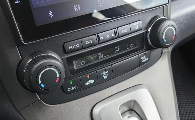 Honda CR-V III Рестайлинг с пробегом 2010 года, цена 1 580 000 рублей, 94094 км, внедорожник, Автокод Объявления