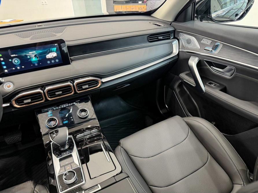 JETOUR X70+ I Рестайлинг Москва  - изображение 10