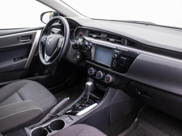 Toyota Corolla XI (E160 E170 E180) с пробегом 2015 года, цена 1 495 000 рублей, 93760 км, седан, Автокод Объявления