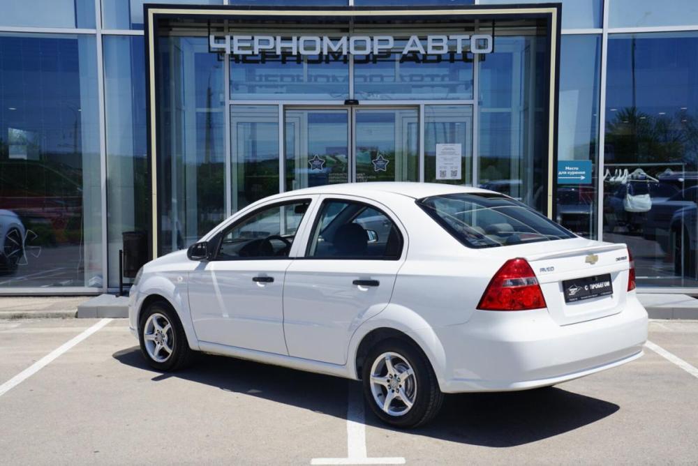 Chevrolet Aveo I Рестайлинг Крым  - изображение 3