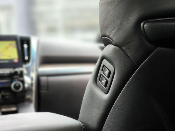 Toyota Alphard III Рестайлинг с пробегом 2021 года, цена 4 900 000 рублей, 157004 км, минивэн, Автокод Объявления