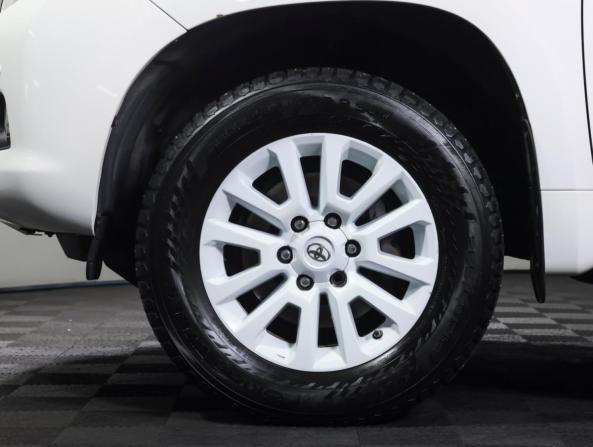 Toyota Land Cruiser Prado 150 Series с пробегом 2011 года, цена 2 690 000 рублей, 230000 км, внедорожник, Автокод Объявления