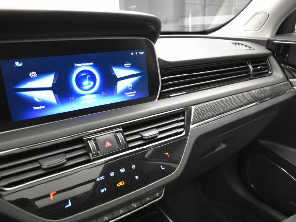 Hongqi HS5 I с пробегом 2023 года, цена 2 625 000 рублей, 42712 км, внедорожник, Автокод Объявления