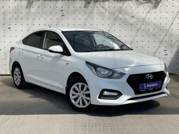 Hyundai Solaris II с пробегом 2018 года, цена 1 130 000 рублей, 137155 км, седан, Автокод Объявления