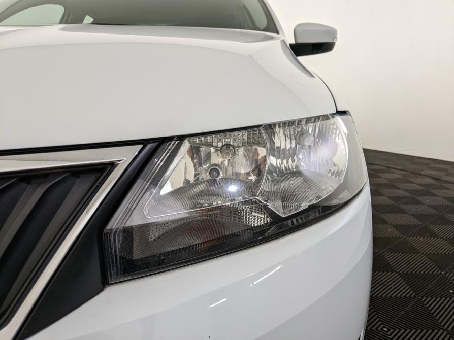 Skoda Rapid I Рестайлинг Москва  - изображение 17