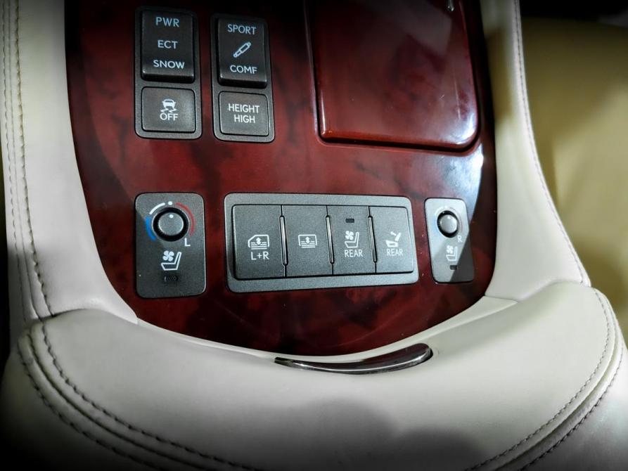 Lexus LS IV Москва  - изображение 27