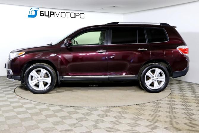 Toyota Highlander II (XU40) Рестайлинг с пробегом 2012 года, цена 1 689 990 рублей, 303192 км, внедорожник, Автокод Объявления