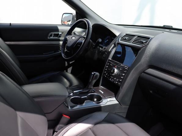 Ford Explorer V Рестайлинг 2 с пробегом 2018 года, цена 2 379 000 рублей, 162027 км, внедорожник, Автокод Объявления