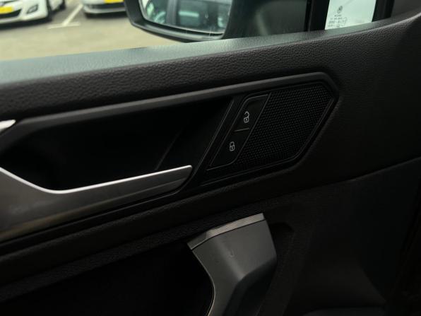 Volkswagen Tiguan II с пробегом 2018 года, цена 2 400 000 рублей, 117642 км, внедорожник, Автокод Объявления