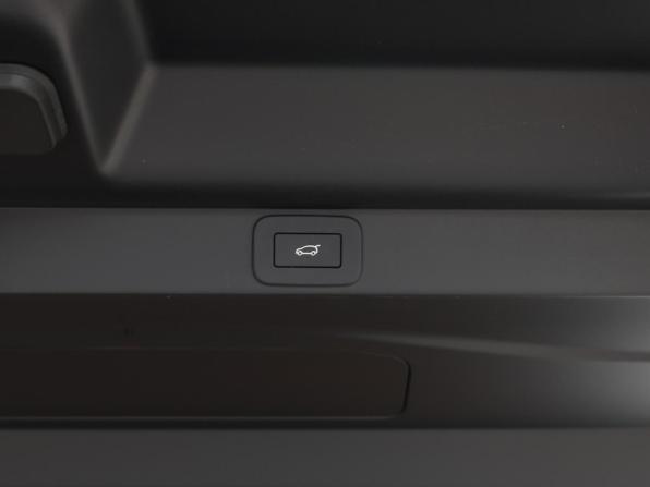 Land Rover Range Rover V с пробегом 2025 года, цена 21 600 000 рублей, 12300 км, внедорожник, Автокод Объявления