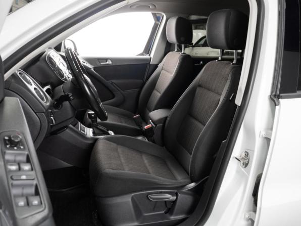 Volkswagen Tiguan I Рестайлинг с пробегом 2013 года, цена 1 370 000 рублей, 211960 км, внедорожник, Автокод Объявления