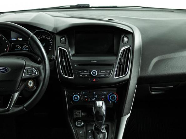 Ford Focus III Рестайлинг с пробегом 2019 года, цена 1 199 000 рублей, 108395 км, хэтчбек, Автокод Объявления