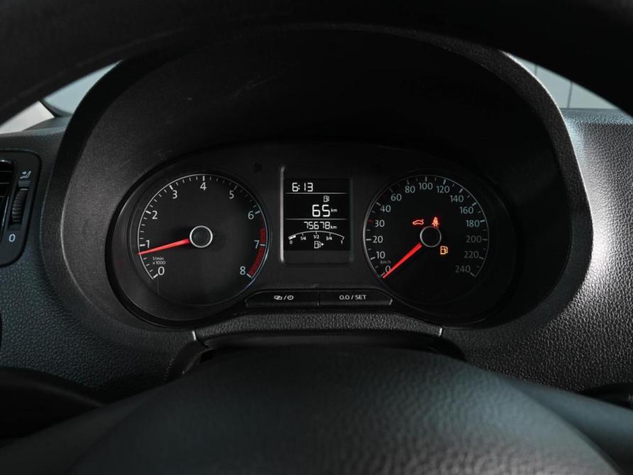 Volkswagen Polo V Рестайлинг Ростов-на-Дону  - изображение 15
