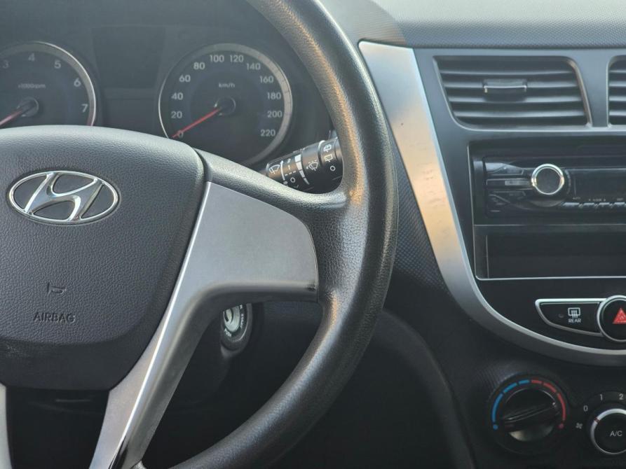 Hyundai Solaris I Таганрог  - изображение 16