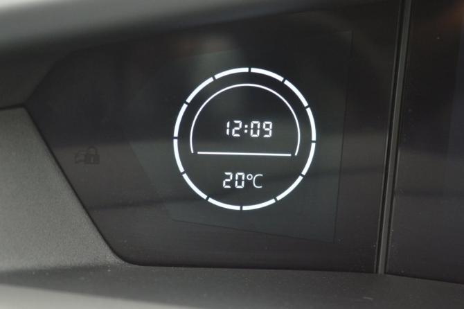 Changan UNI-V I с пробегом 2024 года, цена 2 319 000 рублей, 14000 км, лифтбек, Автокод Объявления