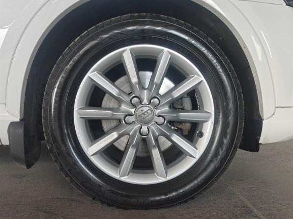 Audi Q3 I (8U) Рестайлинг с пробегом 2015 года, цена 1 920 000 рублей, 147000 км, внедорожник, Автокод Объявления