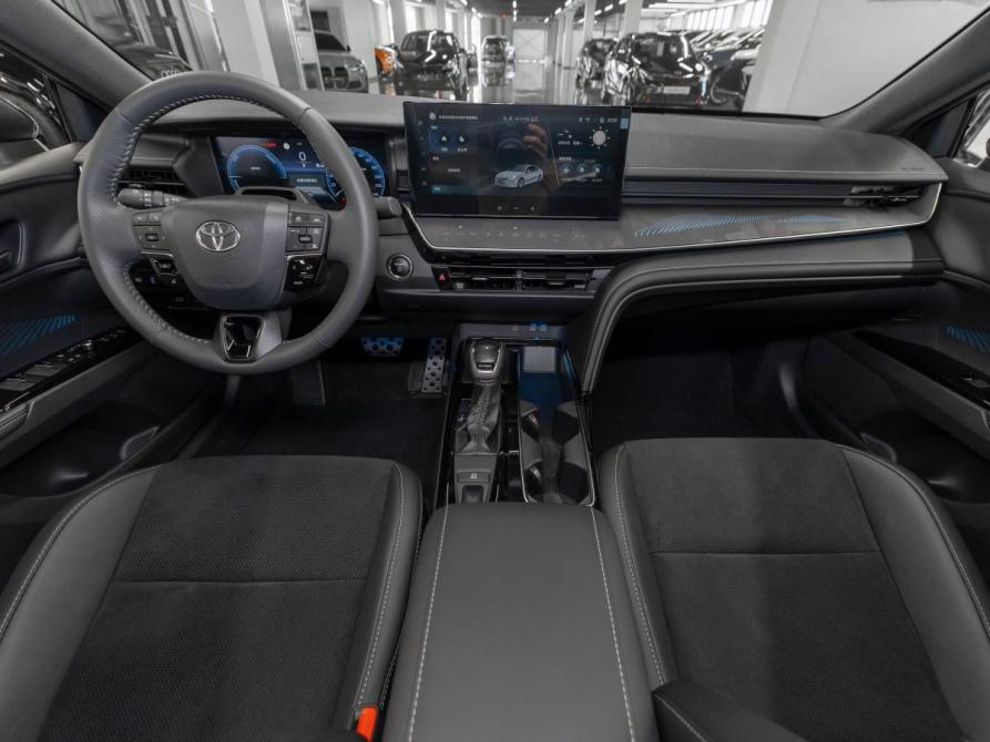 Toyota Camry IX (XV80) China Market Москва  - изображение 8