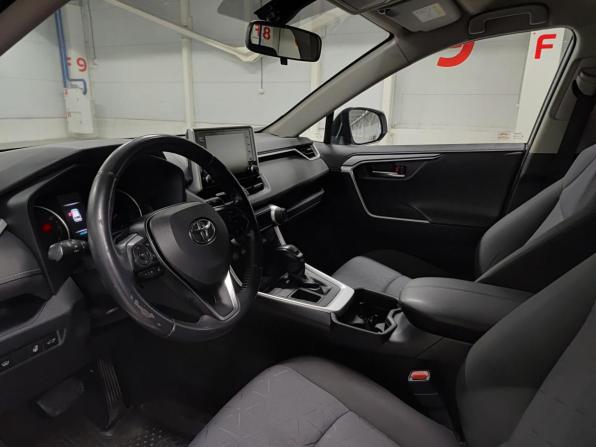 Toyota RAV4 V (XA50) с пробегом 2019 года, цена 2 250 000 рублей, 247747 км, внедорожник, Автокод Объявления