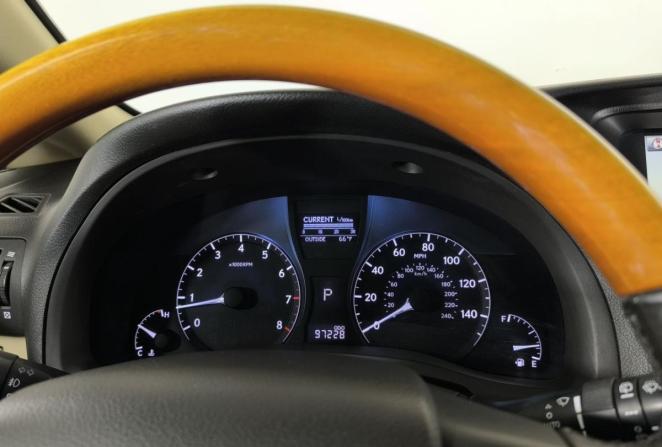 Lexus RX III с пробегом 2010 года, цена 2 350 000 рублей, 97228 км, внедорожник, Автокод Объявления