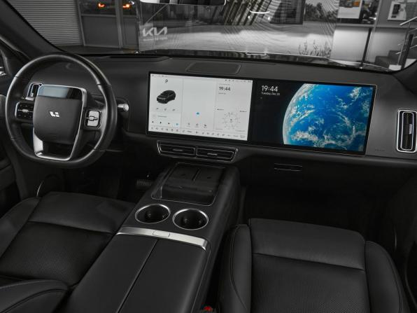 Li Auto (Lixiang) L7 I с пробегом 2023 года, цена 5 450 000 рублей, 37000 км, внедорожник, Автокод Объявления