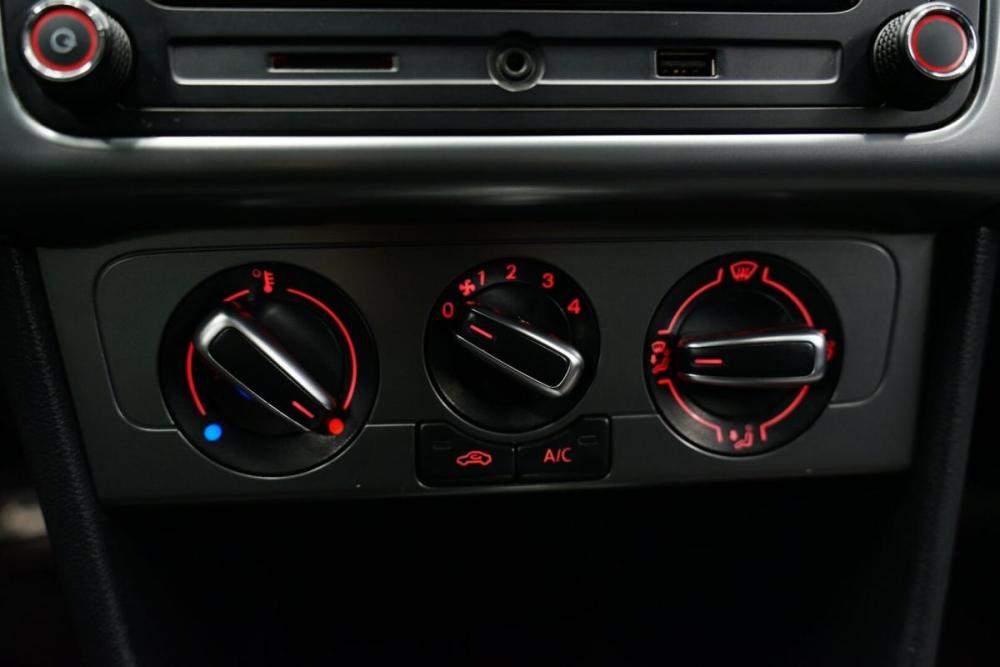 Volkswagen Polo V Рестайлинг Крым  - изображение 20