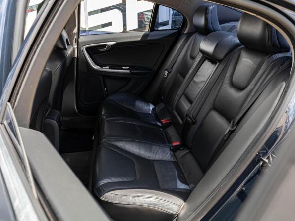 Volvo S60 II с пробегом 2011 года, цена 1 225 000 рублей, 235788 км, седан, Автокод Объявления