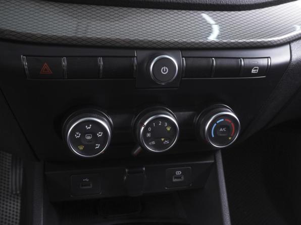 Lada (ВАЗ) Vesta I Рестайлинг (NG) с пробегом 2023 года, цена 1 220 000 рублей, 49716 км, седан, Автокод Объявления