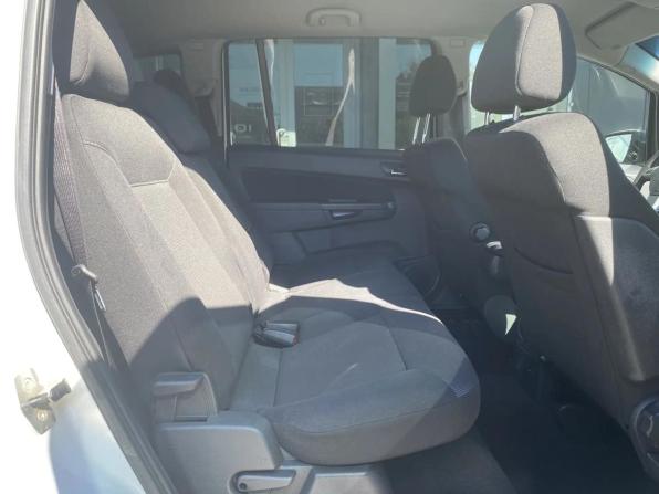 Opel Zafira B Рестайлинг с пробегом 2013 года, цена 745 000 рублей, 172238 км, компактвэн, Автокод Объявления