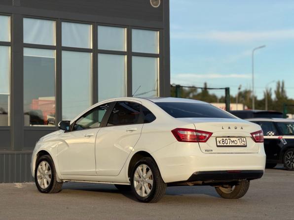 Lada (ВАЗ) Vesta I с пробегом 2021 года, цена 1 120 000 рублей, 73681 км, седан, Автокод Объявления