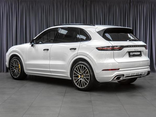 Porsche Cayenne III с пробегом 2018 года, цена 5 779 000 рублей, 127897 км, внедорожник, Автокод Объявления