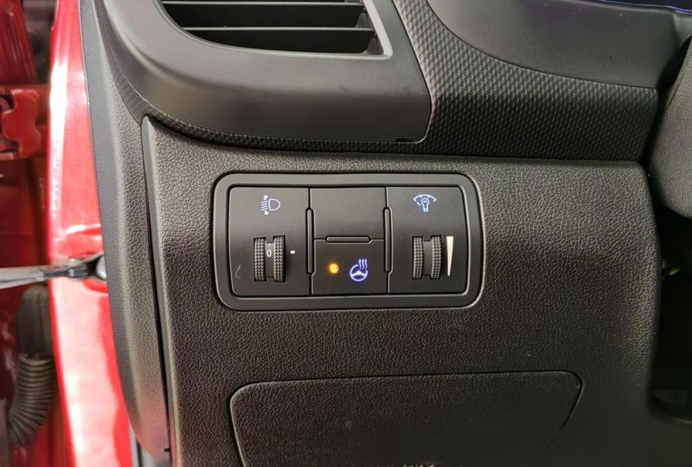 Hyundai Solaris I Волгоград  - изображение 17