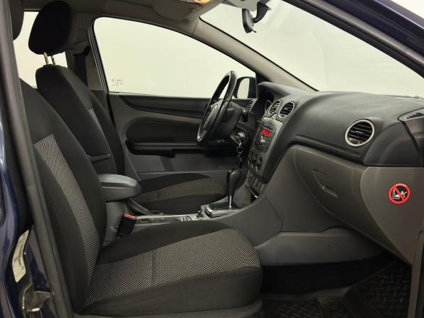Ford Focus II Рестайлинг с пробегом 2010 года, цена 599 000 рублей, 203213 км, хэтчбек, Автокод Объявления