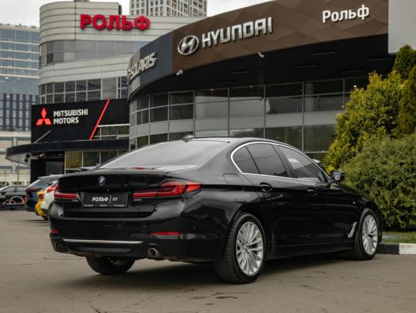 BMW 5 серии VII (G30/G31/G38) с пробегом 2019 года, цена 3 198 000 рублей, 126243 км, седан, Автокод Объявления