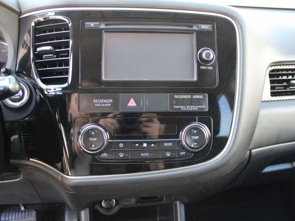 Mitsubishi Outlander III Рестайлинг с пробегом 2014 года, цена 1 639 000 рублей, 157797 км, внедорожник, Автокод Объявления
