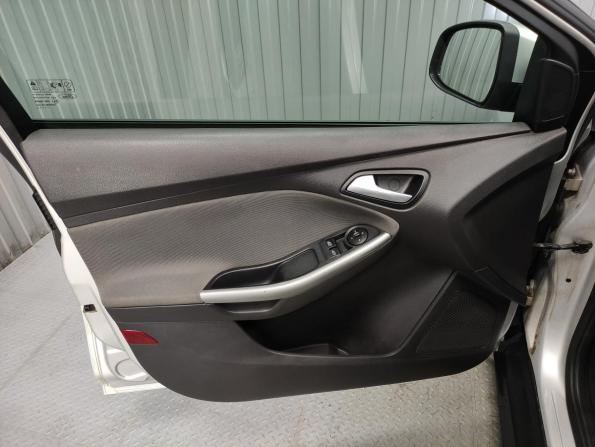 Ford Focus III с пробегом 2012 года, цена 740 000 рублей, 110305 км, универсал, Автокод Объявления