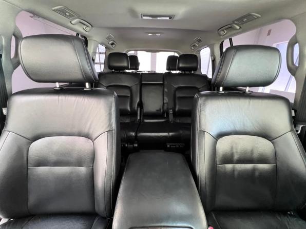 Toyota Land Cruiser 200 Series Рестайлинг 1 с пробегом 2013 года, цена 3 800 000 рублей, 218223 км, внедорожник, Автокод Объявления