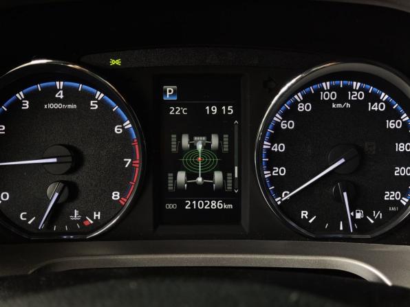 Toyota RAV4 IV (XA40) Рестайлинг с пробегом 2019 года, цена 2 493 000 рублей, 210285 км, внедорожник, Автокод Объявления