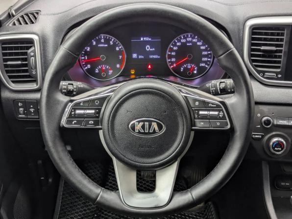 Kia Sportage IV Рестайлинг с пробегом 2019 года, цена 2 075 000 рублей, 137422 км, внедорожник, Автокод Объявления