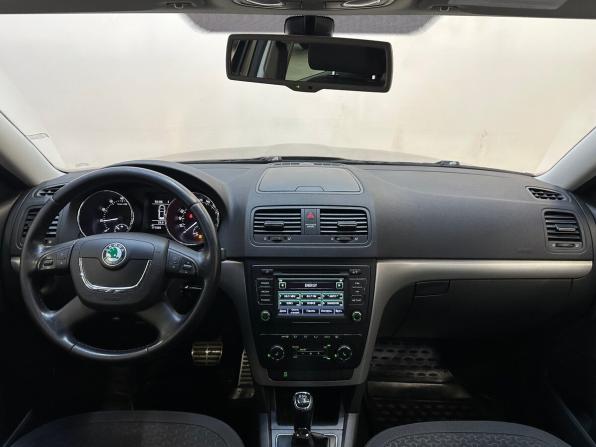 Skoda Yeti I с пробегом 2013 года, цена 870 000 рублей, 171879 км, внедорожник, Автокод Объявления