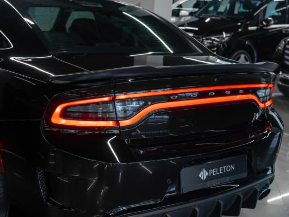 Dodge Charger VII (LD) Рестайлинг с пробегом 2020 года, цена 4 490 000 рублей, 107248 км, седан, Автокод Объявления