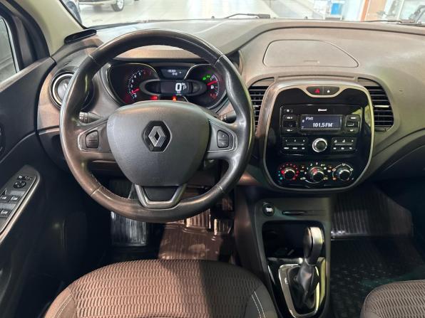 Renault Kaptur I с пробегом 2019 года, цена 1 300 000 рублей, 135369 км, внедорожник, Автокод Объявления