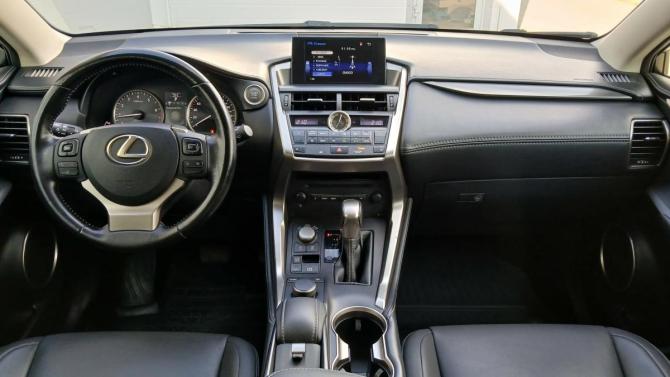 Lexus NX I с пробегом 2017 года, цена 2 814 000 рублей, 119399 км, внедорожник, Автокод Объявления