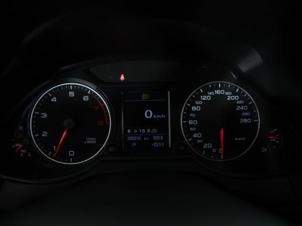 Audi Q5 I (8R) с пробегом 2011 года, цена 1 199 000 рублей, 309317 км, внедорожник, Автокод Объявления